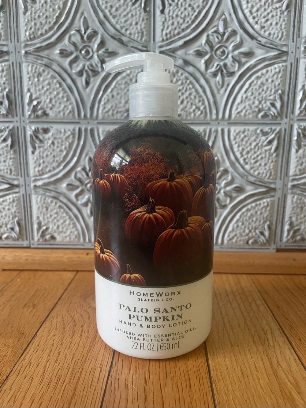 Homeworx Palo Santo Pumpkin Hand & Body Lotion NWT